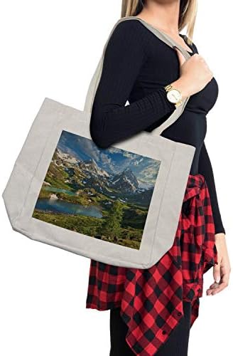 תיק קניות בהרי אמבסון, אגם בין מגוון ההרים של מושלג אלטאי, סיביר אדיו הדפס יצירות אמנות טבעיות, תיק