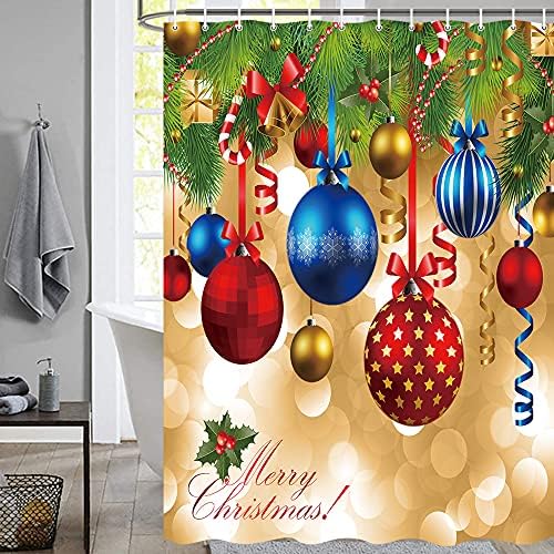 NYMB וילון אמבטיה לשנה החדשה, כדורי חג המולד צבעוניים תלויים על עץ אורן עם סרט לחג המולד, וילון מקלחת אטום