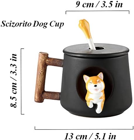 כוס זוג כלבים חמודה, ספל קפה קרמי עם מכסה, כפות חמודות בחלק העליון של הכף, שיבא לנו חמוד עיצוב תלת מימדי, עם מרקם