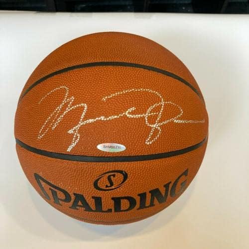 מייקל ג'ורדן חתם על משחק Spalding הרשמי של NBA כדורסל UDA סיפון עליון COA - כדורסל חתימה