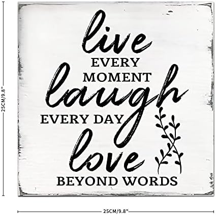 חי בכל רגע, צחוק כל יום, אהבה מעבר למילים מכתבי בית מעץ עם זר עץ פסחא שלטי עץ קדמי שלט מרפסת לא