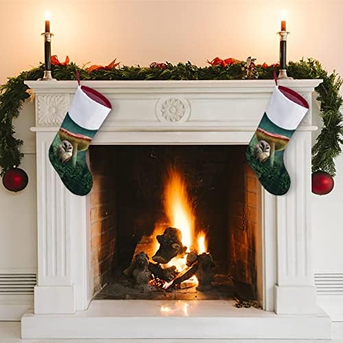 ינשוף קטן ופטריות חג המולד תלויים גרבי גרביים לעץ עץ חג המולד תפאורה ביתית של חג