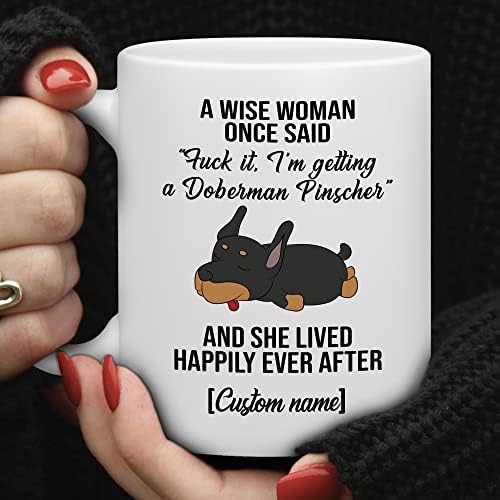 Whidobe בהתאמה אישית מצחיק עצלן דוברמן פינצ'ר מתנות לנשים, שם מותאם אישית ספל קפה לאוהבי כלבים כלב בעל כלב,